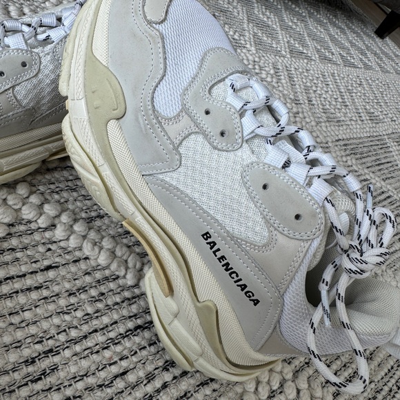 balenciaga Shoes almost new - Picture 3 of 3